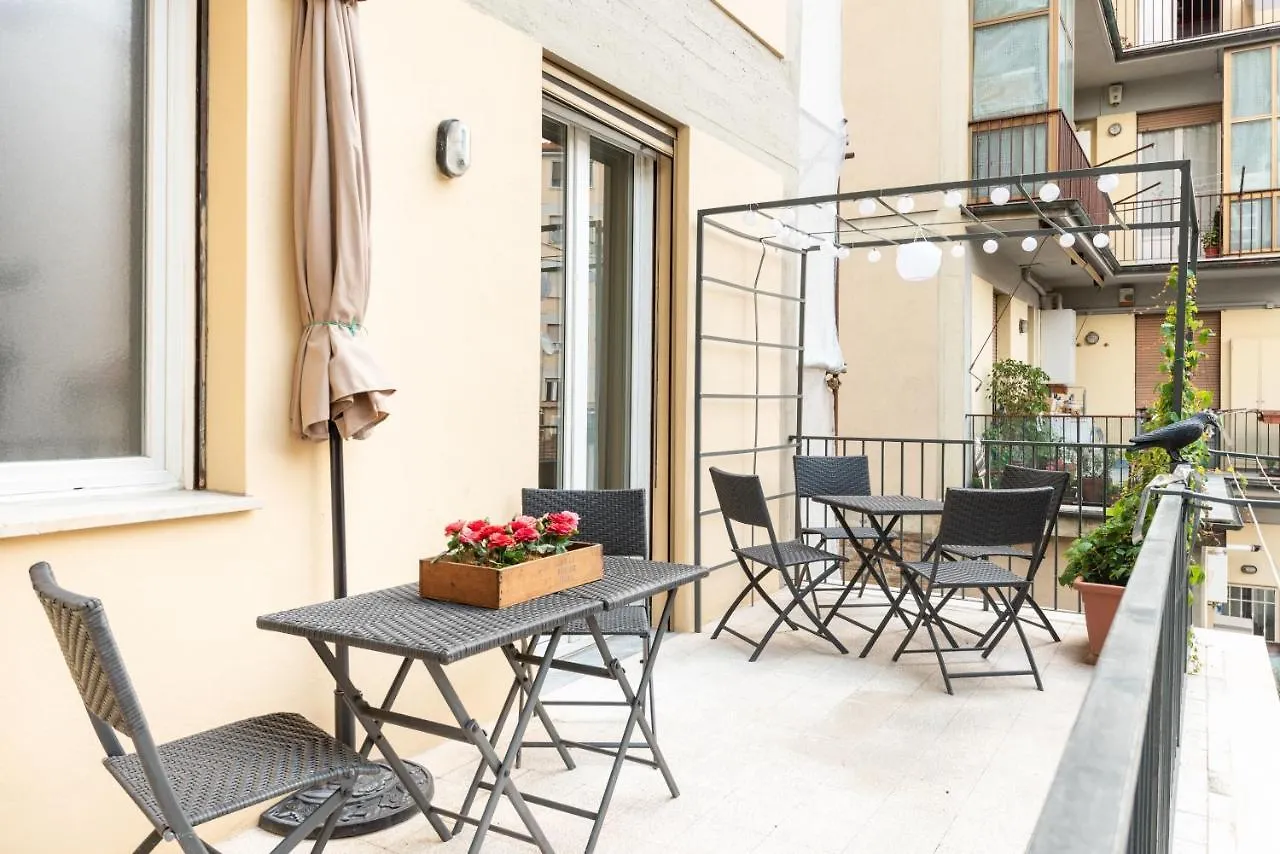 Arno River View Apartment Terraces, Free Parking location