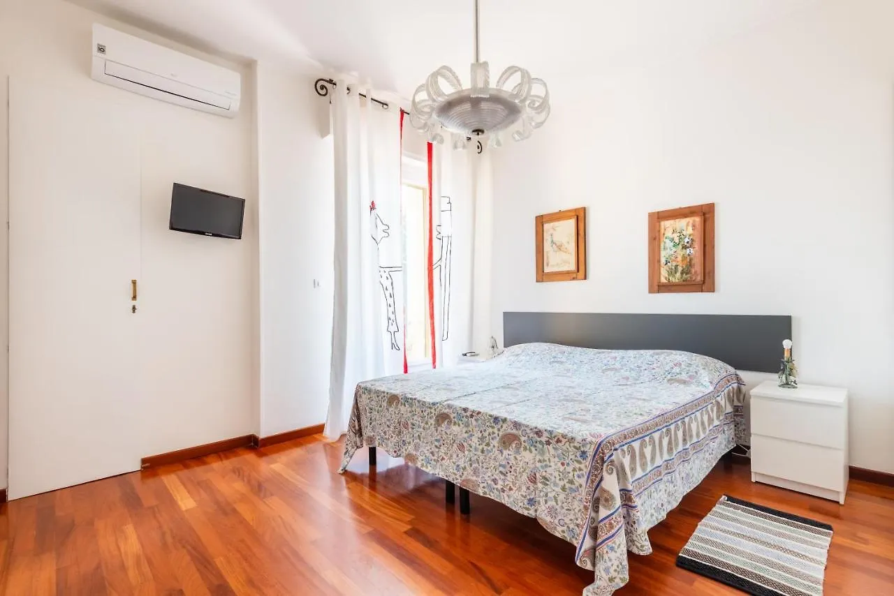 Arno River View Apartment Terraces, Free Parking Florens 0*,