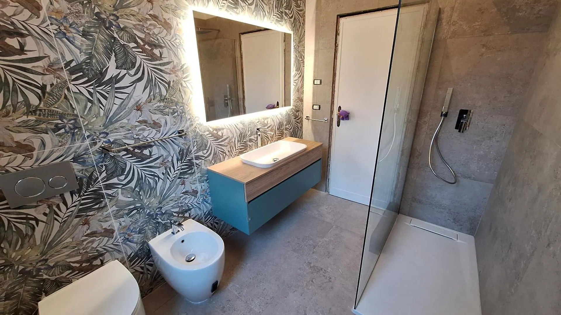 Arno River View Apartment Terraces, Free Parking Florens 0*,